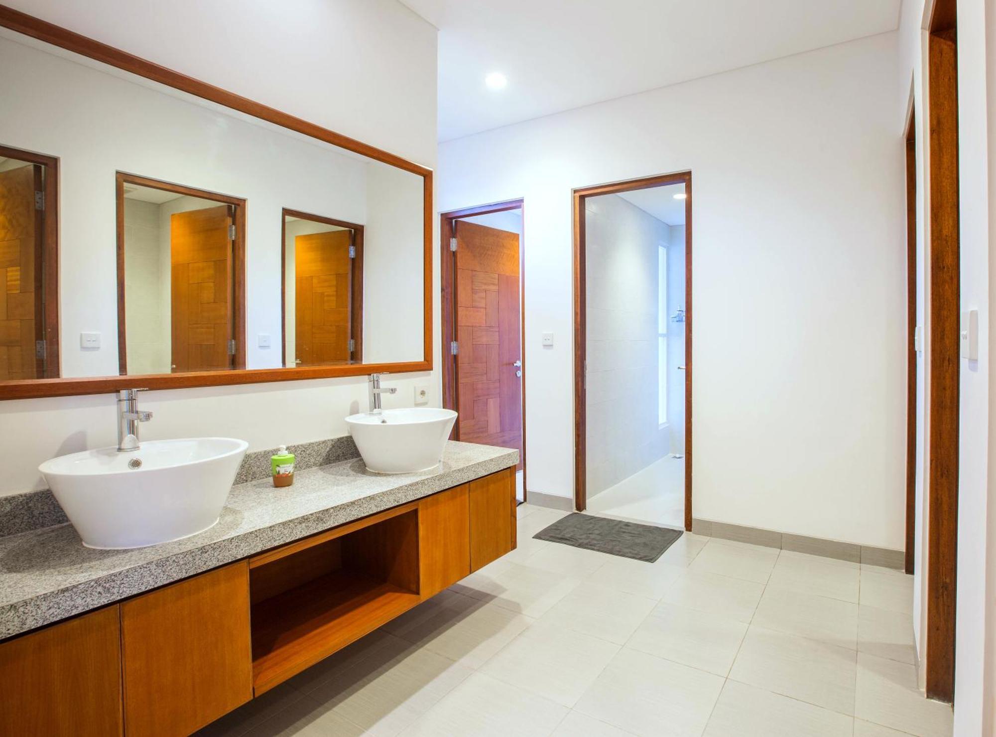 Pudak Sari Unizou Hostel Kuta Lombok Dış mekan fotoğraf